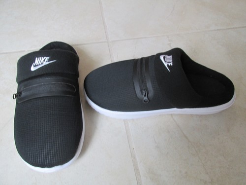 Nike Burrow ciabatte slip on nere bianche con cerniera superiore uomo taglia 8