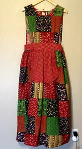 Vintage Design House Apron Pinafore Dress 60s 70s Red Green Patchwork Floral - Picture 1 of 6