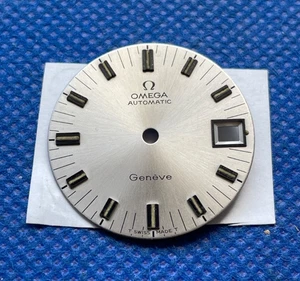 Quadrante originale Omega Geneve 27,4 mm per calibro 565 NOS (1/17442) - Imagen 1 de 5