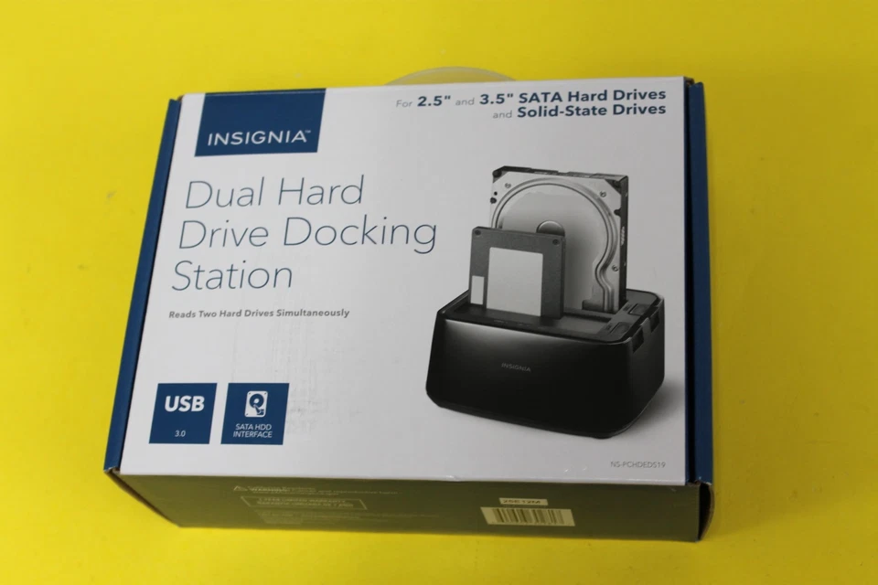 NEW Insignia 2-Bay Hard Drive HDD Docking Station NS-PCHDEDS19 - Image 1 of 3