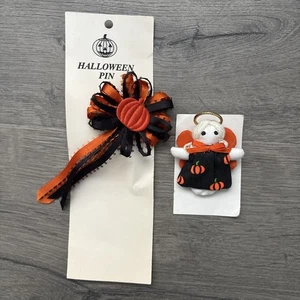 Handmade Vintage Halloween Lapel Pin Jewelry Angel and Pumpkin Ribbon lot of 2 - Picture 1 of 7