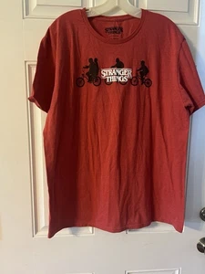 Stranger Things Xl Red Men Shirt - Picture 1 of 3