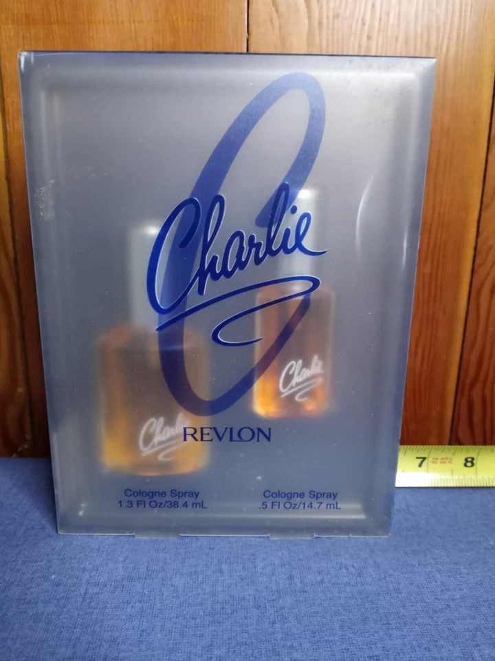 CHARLIE Gift Set Revlon 1.3 oz & 0.5 oz Concentrated Cologne And Spray 2002