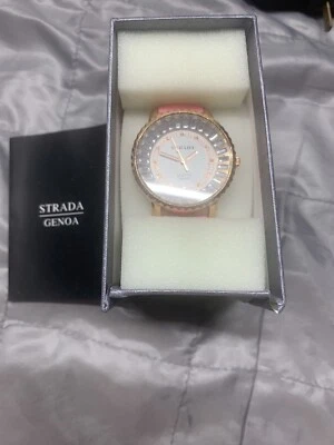 Movimiento japonés STRADA. Reloj facial a rayas color oro rosa con correa rosa y manchas Foto 1 de 4