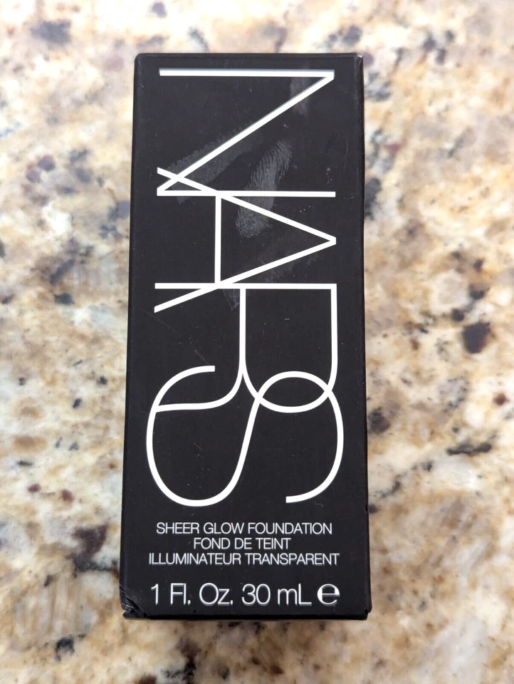 NARS Sheer Glow Foundation Med-Deep 1 Syracuse 1 fl oz - Image 1 of 4