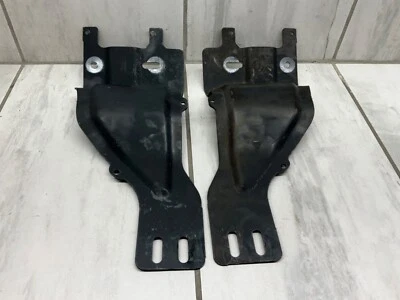 Оригинальные кронштейны для внешнего переднего бампера 17-22 Super Duty HC3Z17B837C HC3Z17B836C  - Изображение 1 из 3