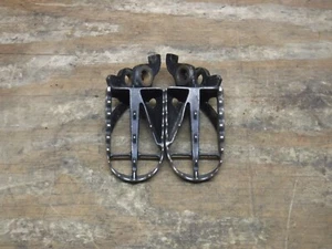 2010 KX250f Foot Pegs Rests KX 250f 450f 2009 2011 2012 2013 2014 2015 2016 - 20 - Picture 1 of 4