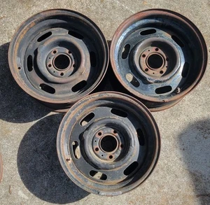 15x7 5-Bolt Rallye Steel Wheel 6-Oval Dodge Plymouth Chrysler 2 3/4" Center - Picture 1 of 3