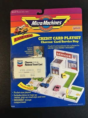 Vintage GALOOB MICRO MACHINES - Drivers License Credit Card Playset MOC NEW - Immagine 1 di 2