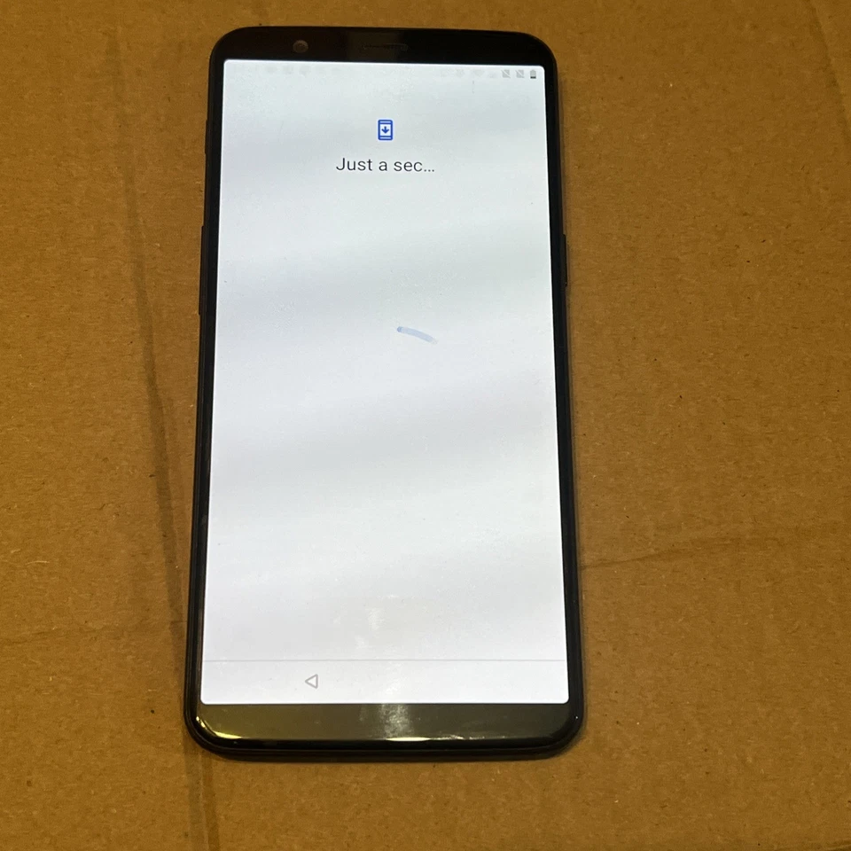 OnePlus 5T Black Smartphone 64GB Android Mobile 4G LTE A5010 - Image 1 of 2