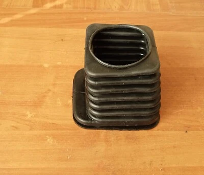 belarus tractor 80,82,500,800,900 steering column boot - Image 1 of 3