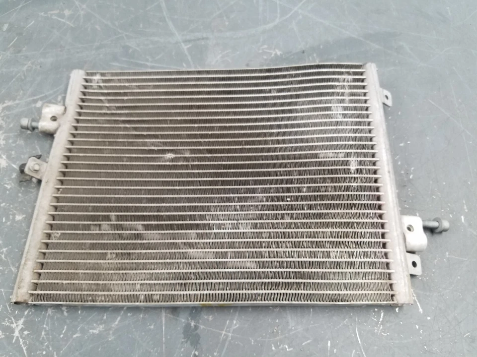 Porsche Cayman R 2012 condensador de aire acondicionado derecho - ** #0149 CA2 Foto 1 de 4