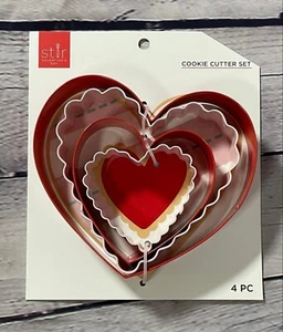 Juego de 3 cortadores de galletas de metal con agarre cómodo STIR corazones de San Valentín NUEVO - Imagen 1 de 1