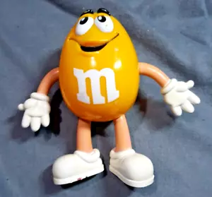 M&M's Yellow Peanut Biegefigur Posable 7" Figur Sammlerstück Vintage - Bild 1 von 4