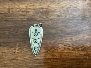 Handgeschnitzter indischer Bison Knochen 925 Sterling Silber Anhänger, signiert SW - Bild 1 von 4