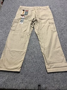 NWT Men's Wrangler Khaki Cargo Pants Loose Fit Tech Pocket- Size 40x30 Irregular - Picture 1 of 11