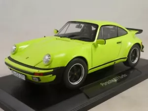 Norev Porsche 911 Turbo 3.0 light green 1976 1/18 187666 - Foto 1 di 3