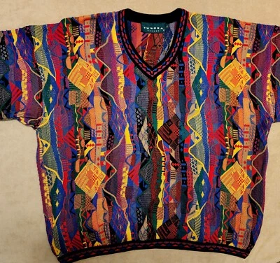 Tundra Mens sweater. Canada. XL. - Image 1 of 4