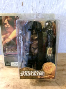 Bethany Bled: Clive Barker's Infernal Parade - Modellino McFarlane Toys 2004 - Foto 1 di 3