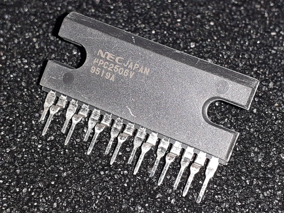 1 pcs  µPC2506V 40W Audio Power ZIP 15 - Image 1 of 1