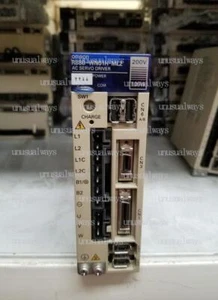 EIN GEBRAUCHTER OMRON Servoantrieb R88D-WN01H-ML2 - Bild 1 von 1
