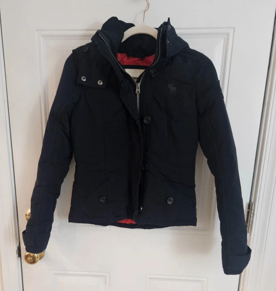 Abecrombie fitch women's puffer down jacket sz XS - Image 1 of 4