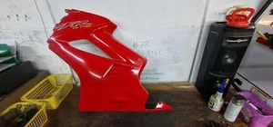 Carena lato sinistro Honda VFR 800 VTEC rossa dal 2002 al 2013 - Foto 1 di 6