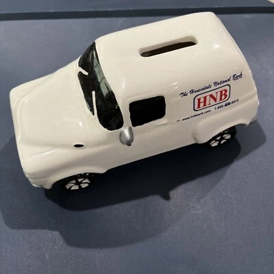 Banco de automóviles de cerámica HNB - Banco Nacional Honesdale - Lindo tapón de goma Foto 1 de 4