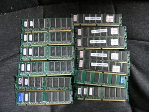 Lot of 13 PC 100-222-620 64MB (1) is 100-333-620-168 pin sdram working pulls DT - Picture 1 of 4