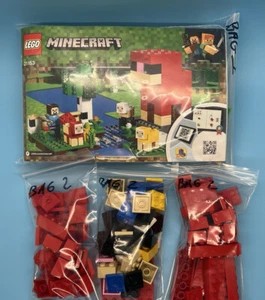LEGO Minecraft 21153 The Wool Farm - Picture 1 of 6