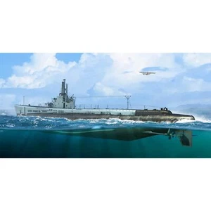 HobbyBoss 1/350 Submarine USS GATO SS-212 1944 Static Plastic Display Model Kits - Picture 1 of 7