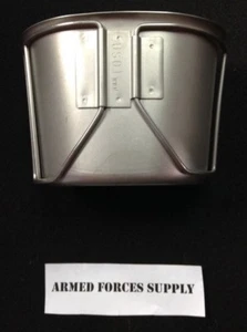 US MILITARY ISSUE STAINLESS 1 QT CANTEEN CUP BUTTERFLY HANDLE CAMPING HIKING - Picture 1 of 3