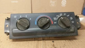 1998 Chevy S10 Blazer Temp Control - Picture 1 of 2
