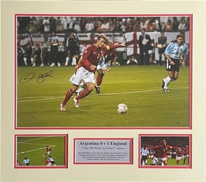 England David Beckham Mounted Signed Penalty Goal Argentina 2002 World Cup COA - Picture 1 of 3