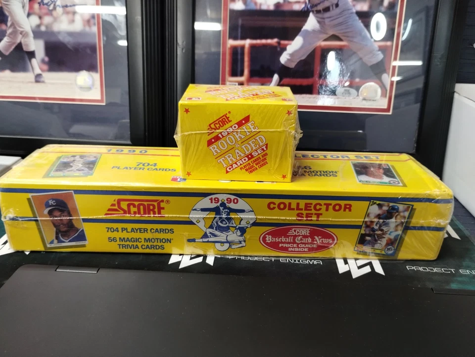1990 SCORE MLB BASEBALL FACTORY SEALED COMPLETE SET + R&T FACTORY SEALED SET - Image 1 of 1