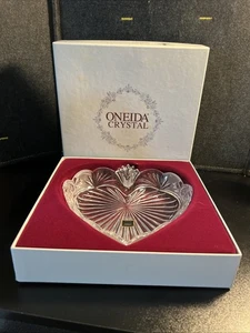 Neu im Karton Oneida Crystal Southern Garden Herz Tablett, 8", Deutschland 1994 - Bild 1 von 5