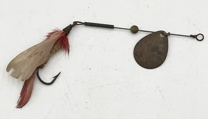 Señuelo de pesca vintage de cobre SpinnerBait con gancho único emplumado - Imagen 1 de 2
