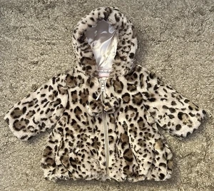 Cappotto con cappuccio pelliccia sintetica stampa leopardata pistacchio bambina 6M zip intera pom pull - Foto 1 di 6