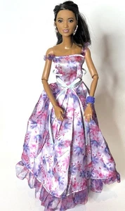 Muñeca asiática Barbie articulada Mattel Fashionista cabello oscuro única en su clase rediseñada - Imagen 1 de 4
