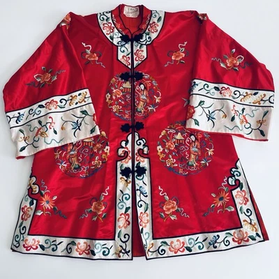 Vintage Chinese Red Silk Floral Embroidery Jacket / Short Robe Bai hua - Image 1 of 4