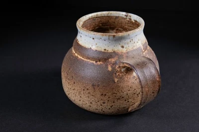 vintage rustic signed studio art two tone speckled pottery mug cup M1 - Image 1 of 4