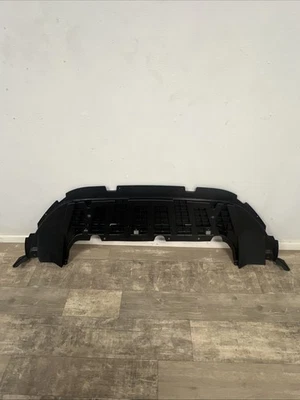 Подлинный Ford 2016-2018 Focus радиатор поддержки днища щиток G1EZ-17808-A - Изображение 1 из 4