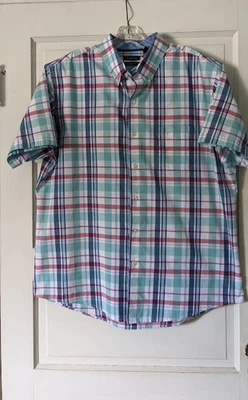 VAN HEUSEN SIZE XL Classic Fit Men's Plaid Casual Shirt  - Image 1 of 4
