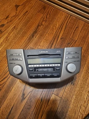 2004-2008 Lexus RX330 RX350 RX400 Radio CD Cassette Receiver MARK Tested OEM - Image 1 of 4