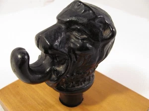 Cappello Hoffman ghisa cavallo gancio vintage leone diavolo testa orso lingua nera antico - Foto 1 di 15