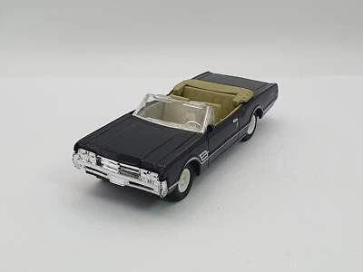 Oldsmobile 442 (1966) New Ray 1/43 - Immagine 1 di 4