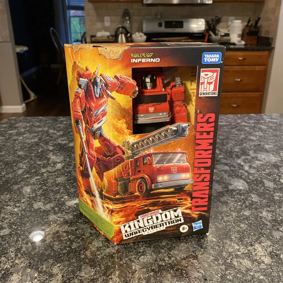Hasbro Transformers War For Cybertron Kingdom Voyager Class Inferno BRAND NEW - Image 1 of 4