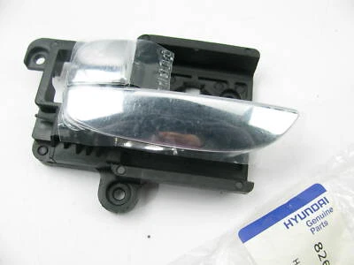 Nueva manija de puerta interior delantera izquierda (del conductor) OEM para Hyundai 826100Q000 Foto 1 de 3