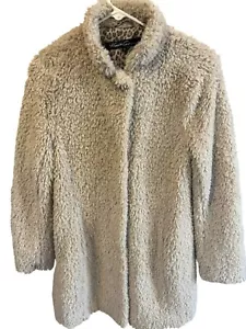 Kenneth Cole Womens Faux Fur Coat Medium Tan Shaggy Plush Long Sleeve Sz M - Picture 1 of 8