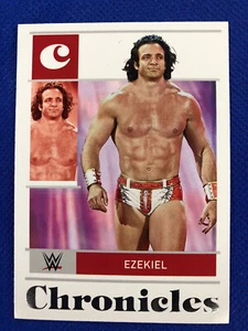 2022 #70 Ezekiel Panini Chronicles WWE RAW - Imagen 1 de 2